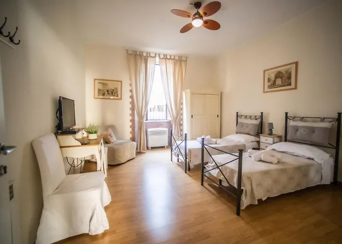 Rione Monti Apartment