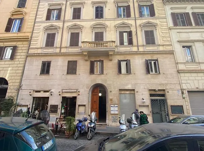 Rione Monti Apartment